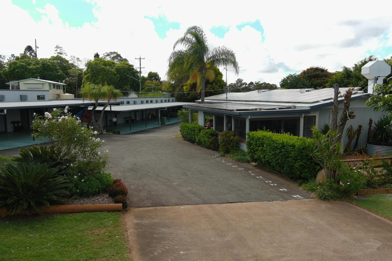 Y Motels Yarraman Luaran gambar