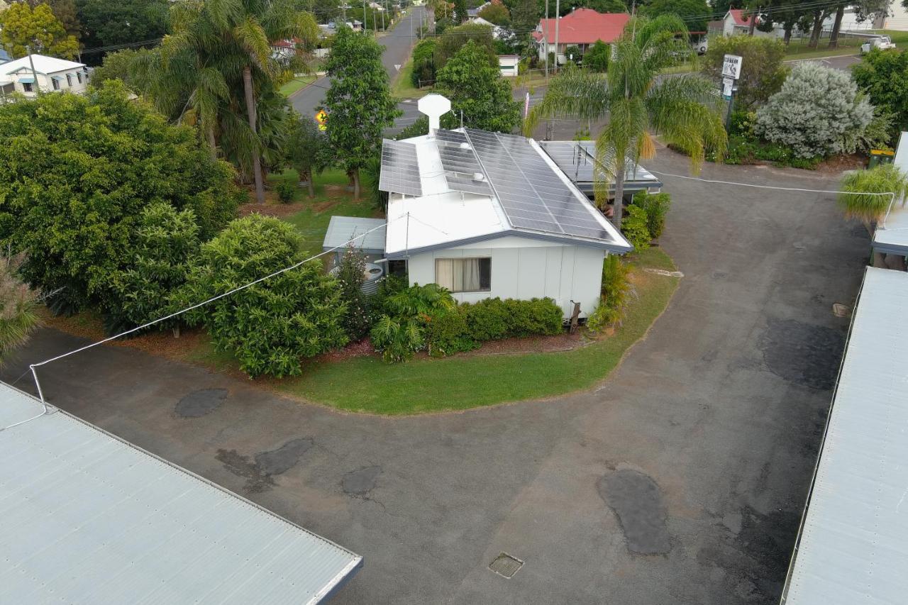 Y Motels Yarraman Luaran gambar