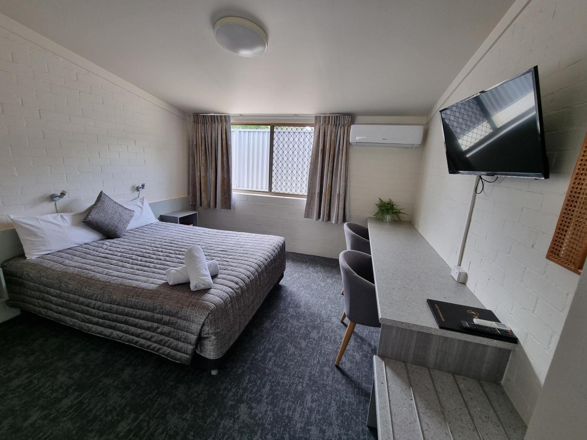 Y Motels Yarraman Luaran gambar